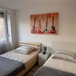Apartment Ella Mare